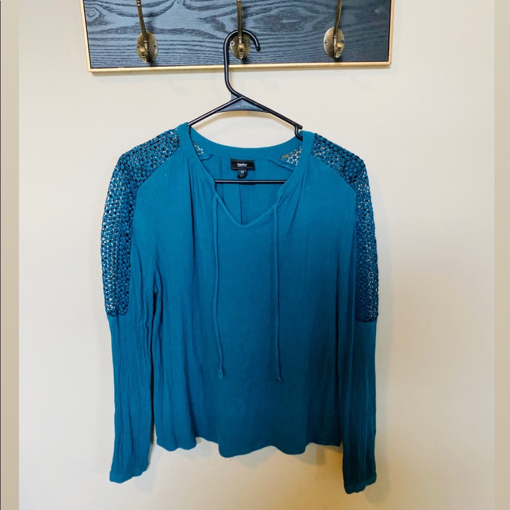 Cute blouse